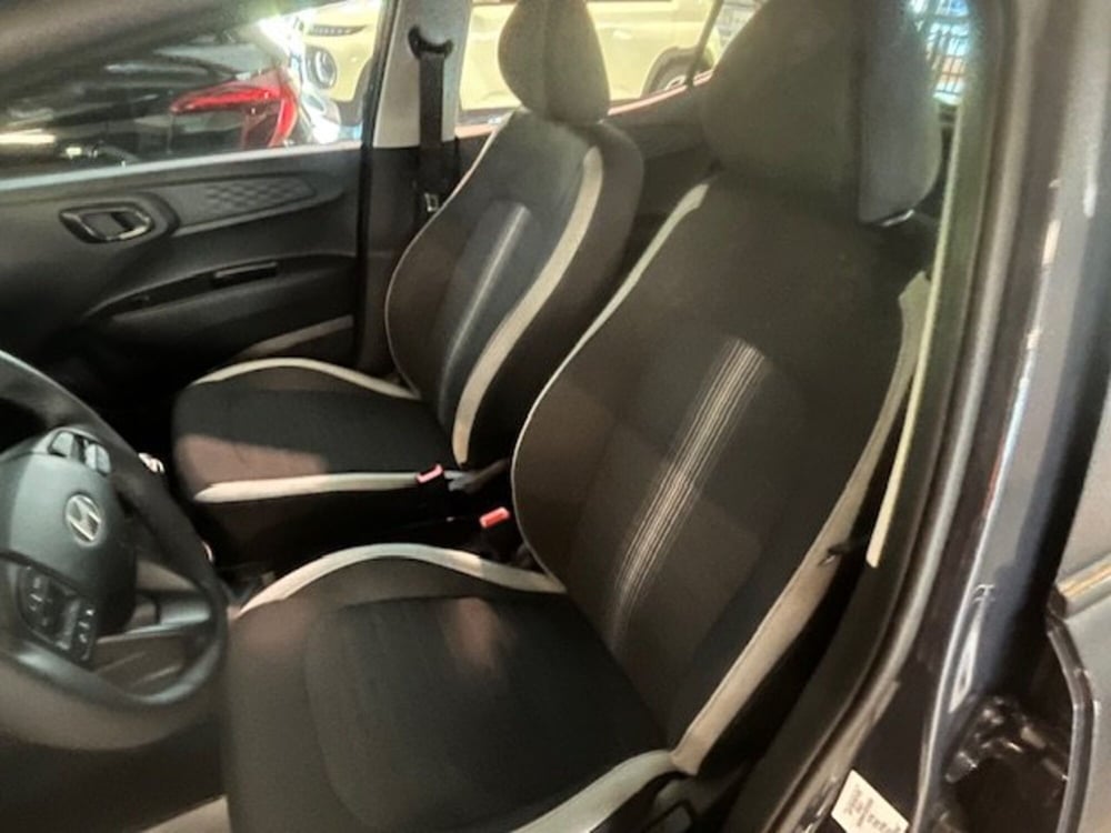 Hyundai i10 nuova a Brescia (15)