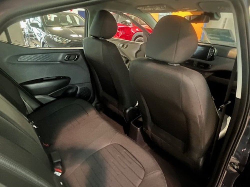 Hyundai i10 nuova a Brescia (16)