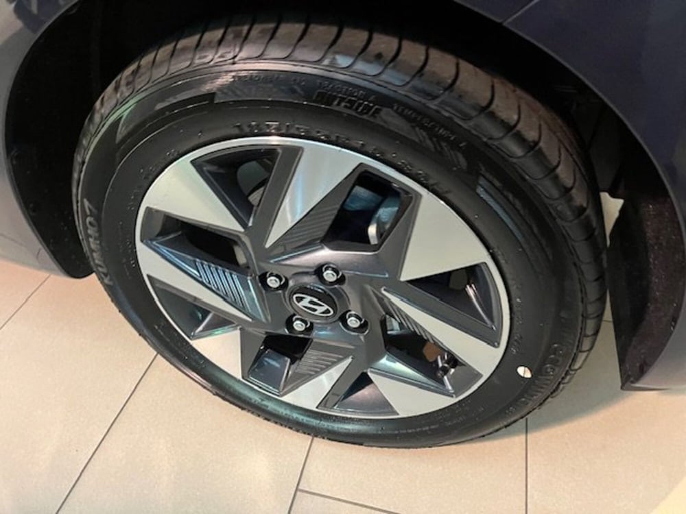 Hyundai i10 nuova a Brescia (5)