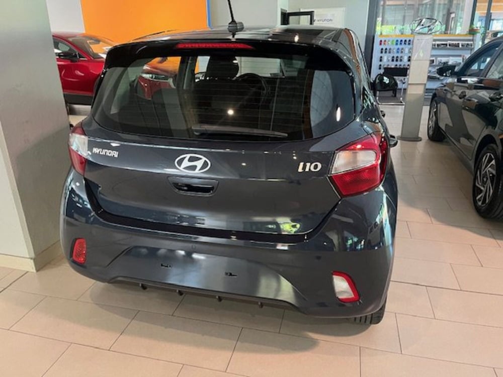 Hyundai i10 nuova a Brescia (7)