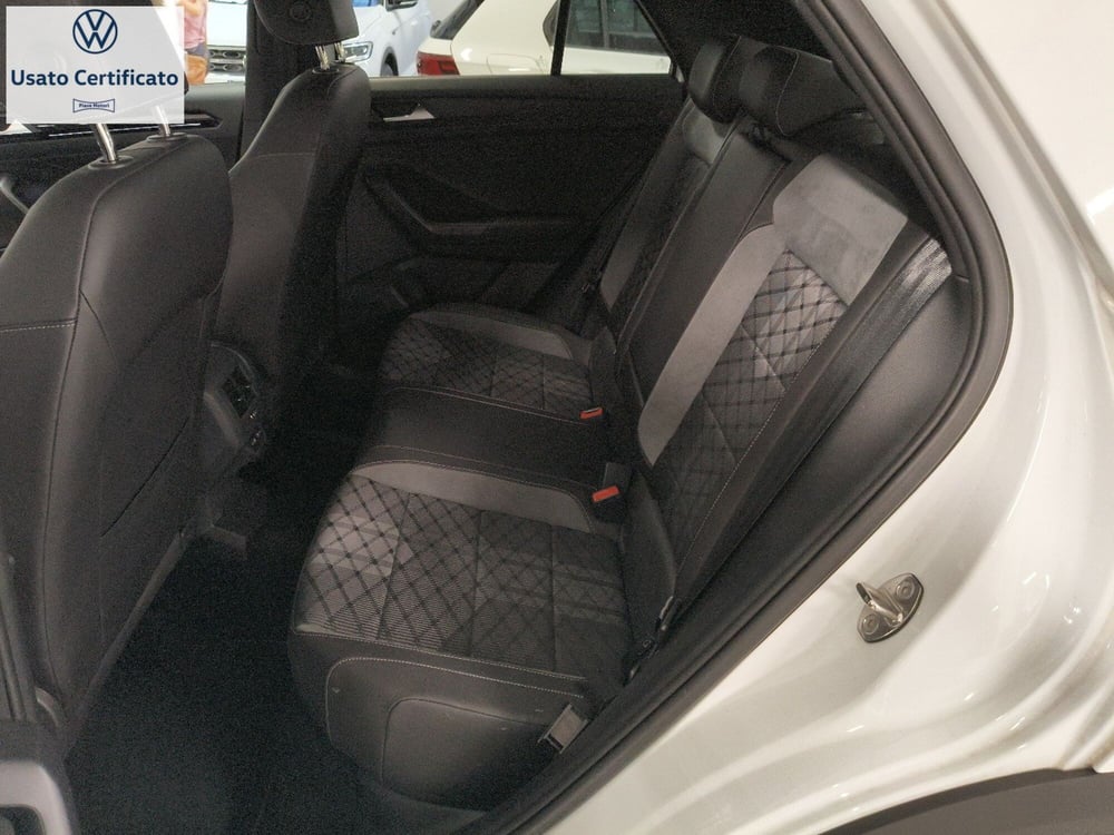 Volkswagen T-Roc usata a Genova (11)