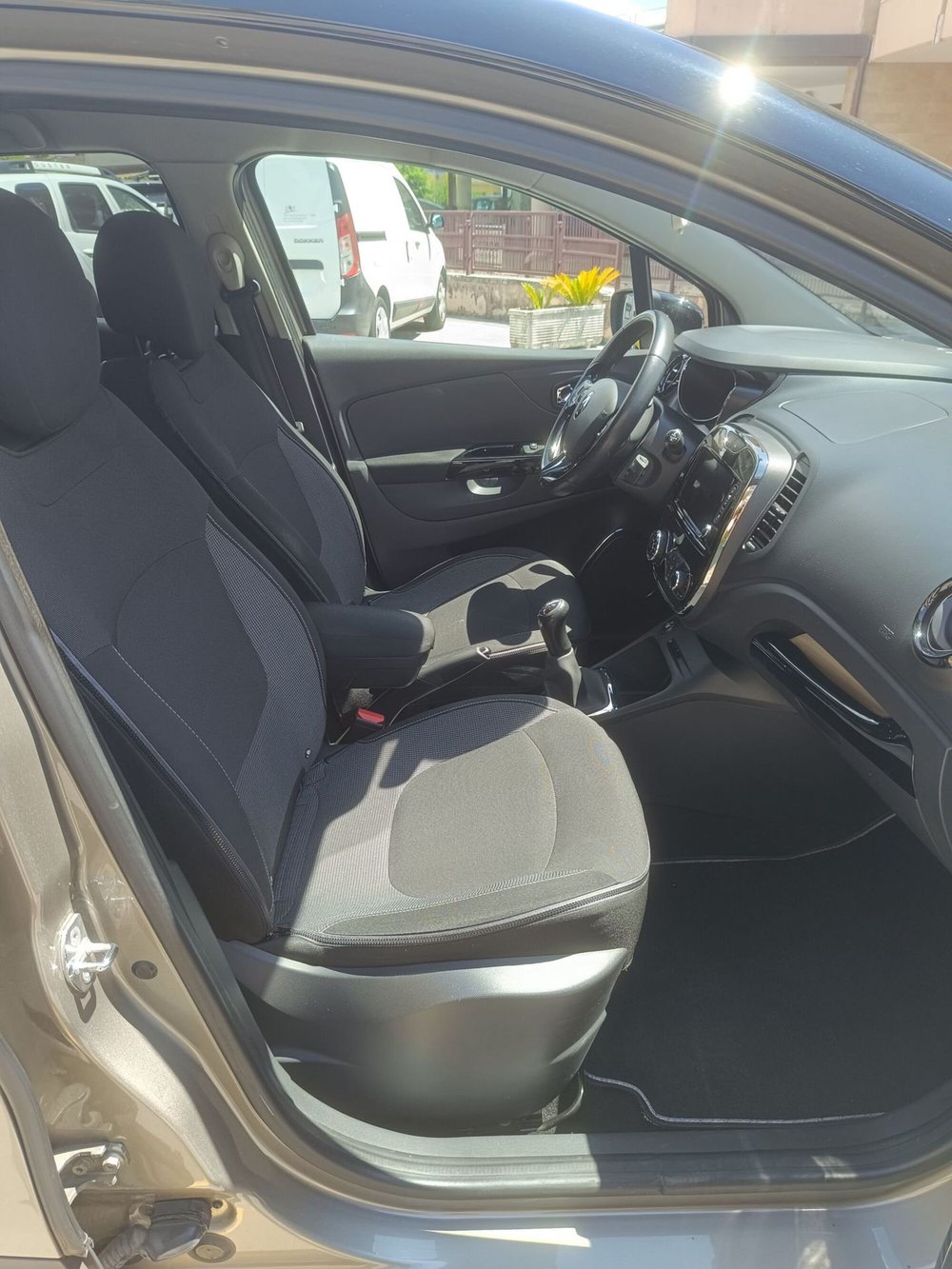 Renault Captur usata a Frosinone (13)