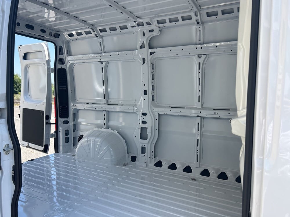 Fiat Ducato Furgone nuova a Bergamo (16)