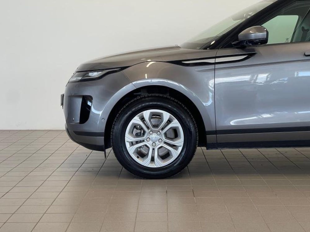 Land Rover Range Rover Evoque usata a Venezia (3)