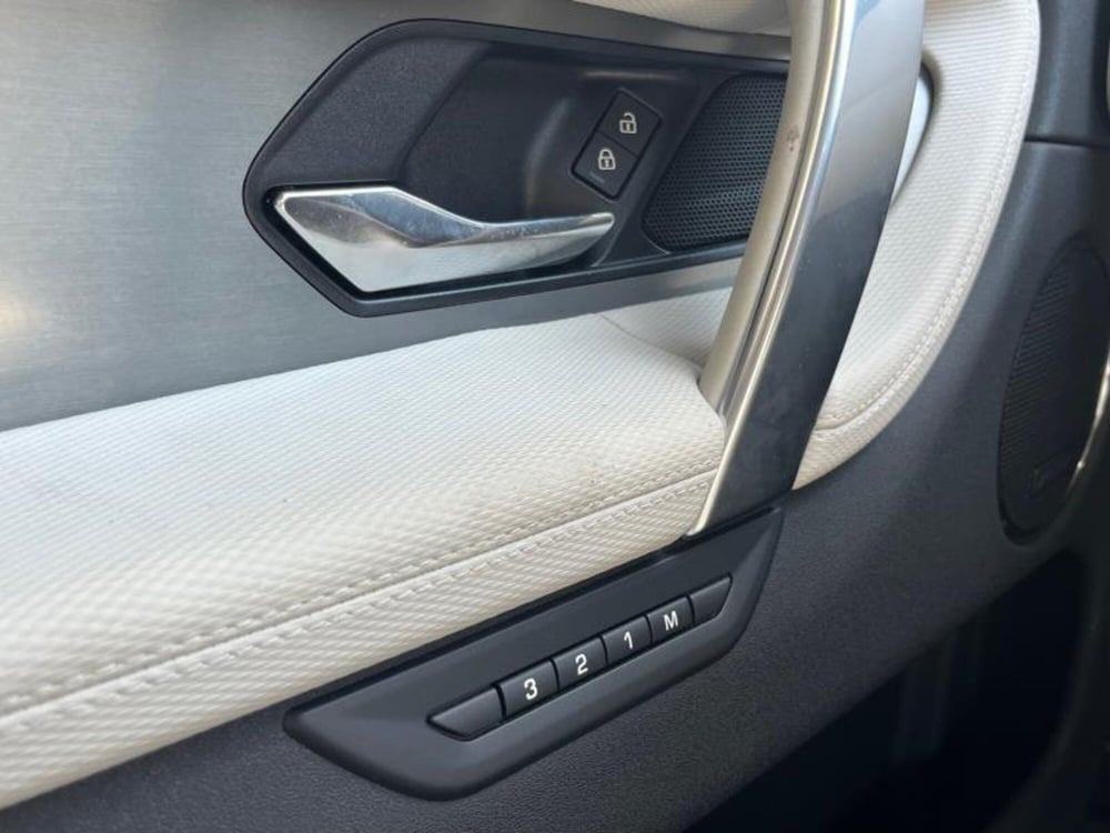 Land Rover Discovery Sport usata a Venezia (14)