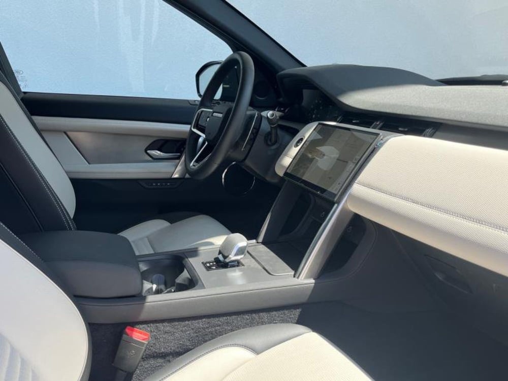 Land Rover Discovery Sport usata a Venezia (3)