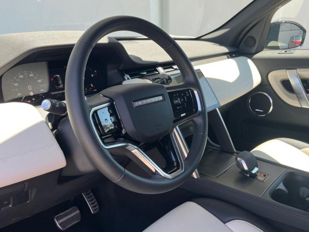 Land Rover Discovery Sport usata a Venezia (7)