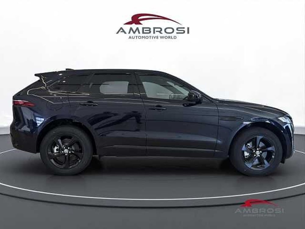 Jaguar F-Pace nuova a Viterbo (5)