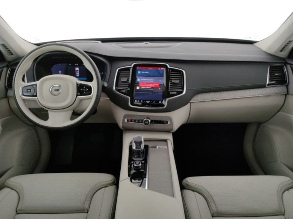 Volvo XC90 nuova a Modena (11)