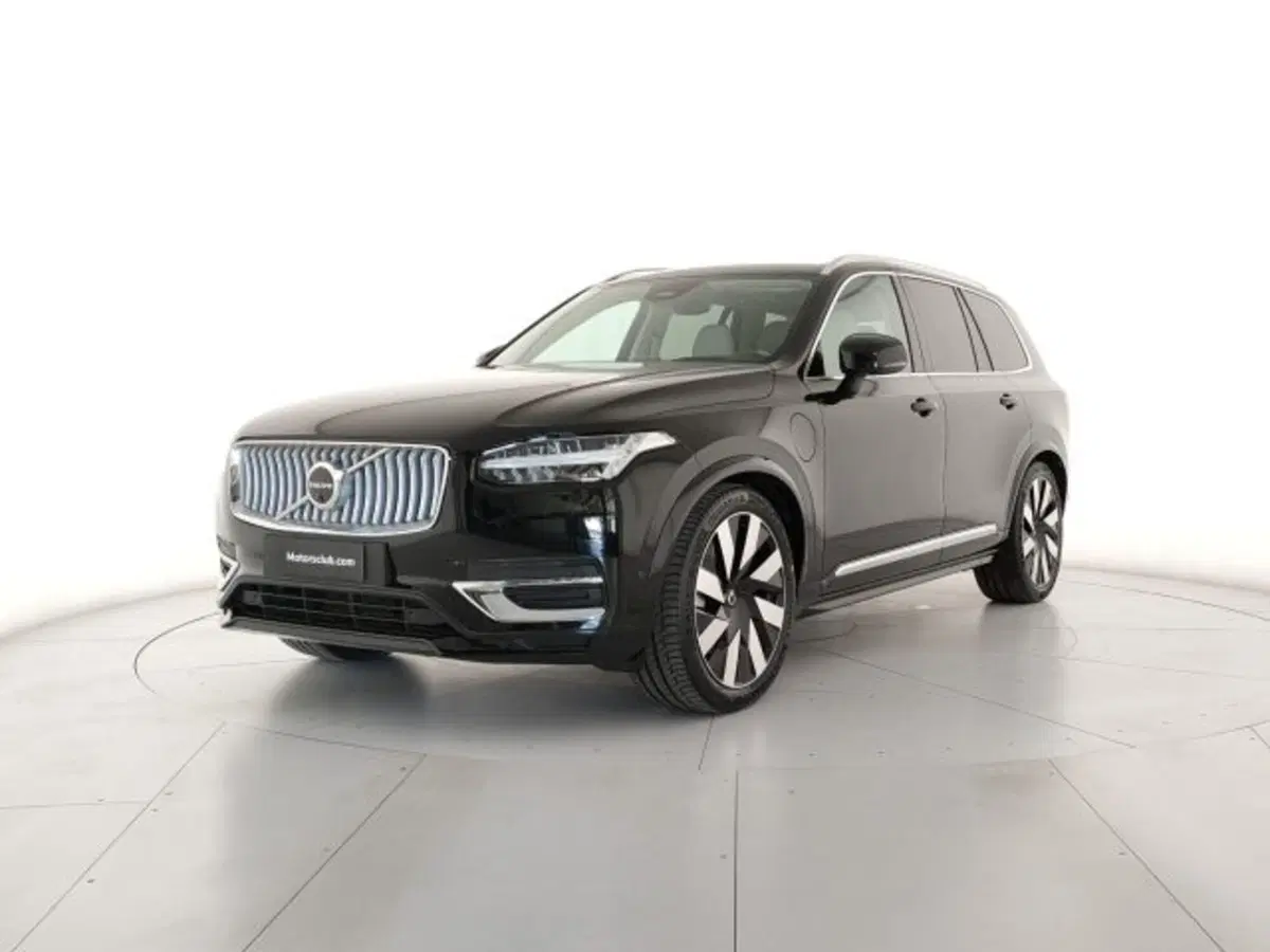 Volvo XC90 nuova a Modena (2)
