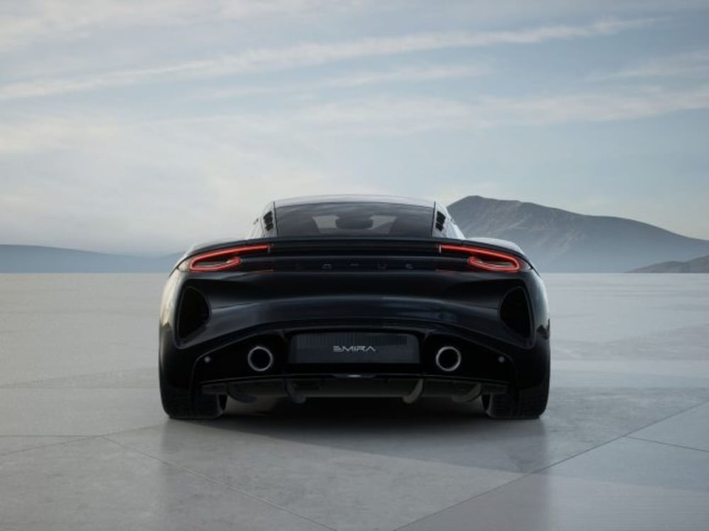 Lotus Emira nuova a Modena (18)
