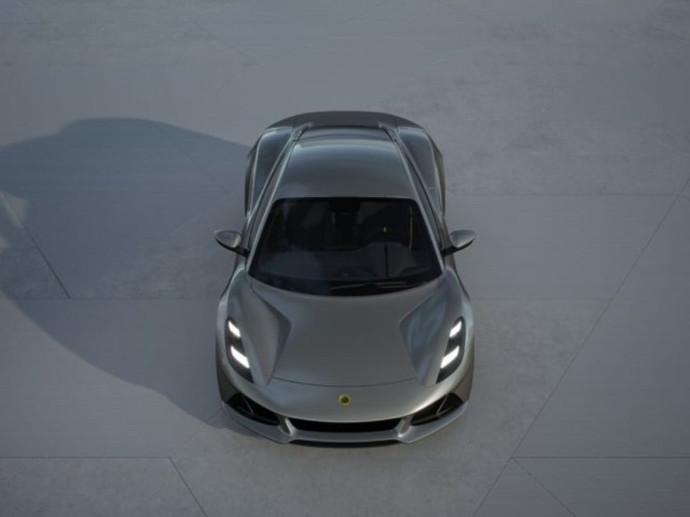 Lotus Emira nuova a Modena (6)