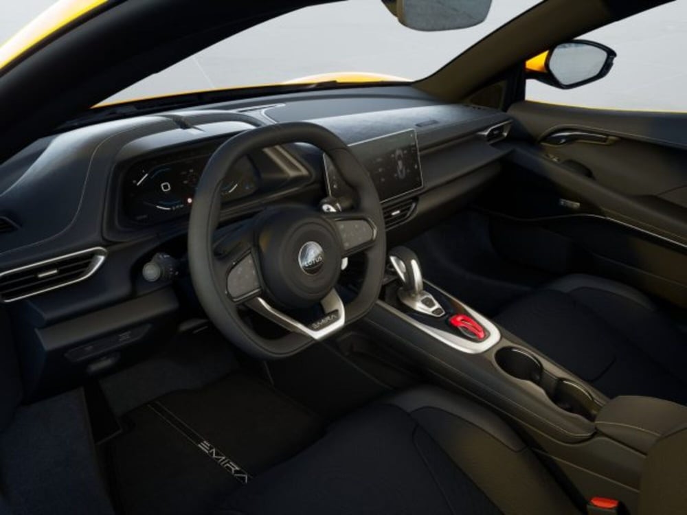 Lotus Emira nuova a Modena (14)