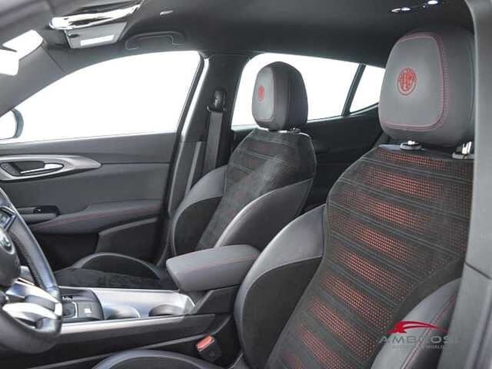 Alfa Romeo Tonale usata a Viterbo (9)