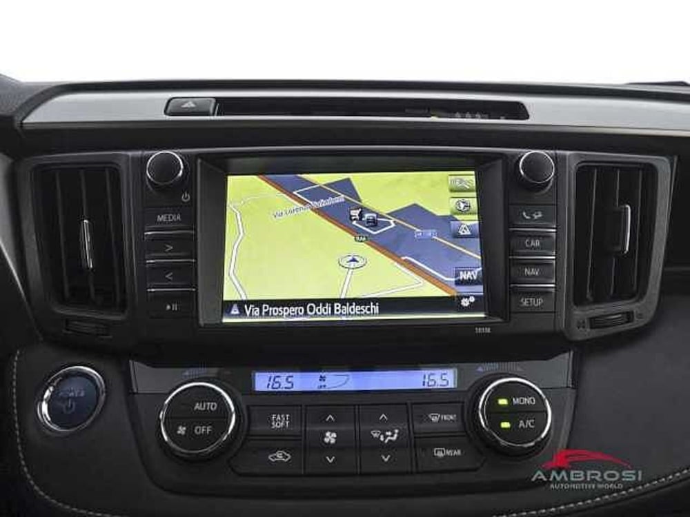 Toyota Rav4 usata a Viterbo (16)
