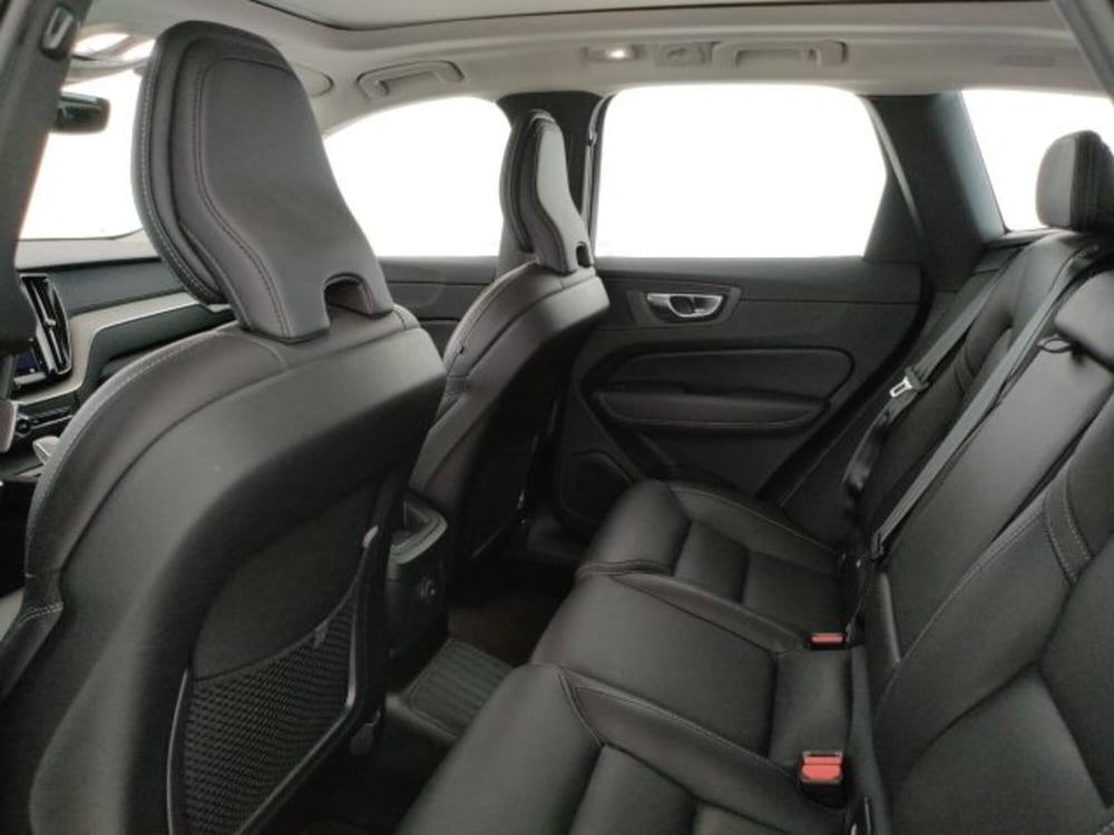 Volvo XC60 usata a Modena (8)