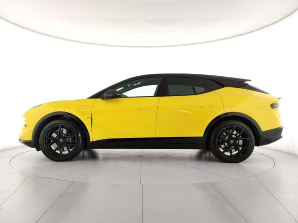 Lotus Eletre usata a Modena (3)