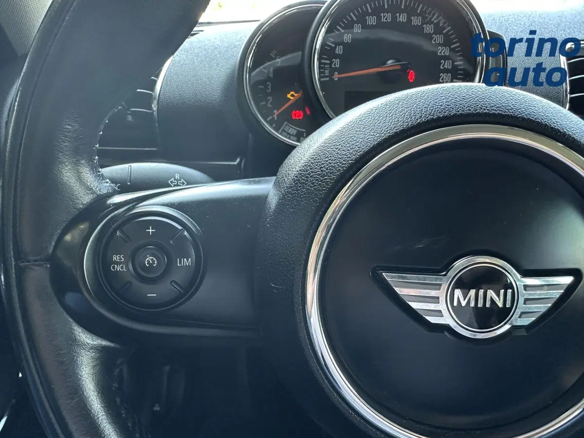 MINI Mini Clubman usata a Torino (17)