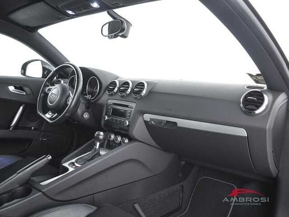 Audi TT Coupé usata a Viterbo (12)
