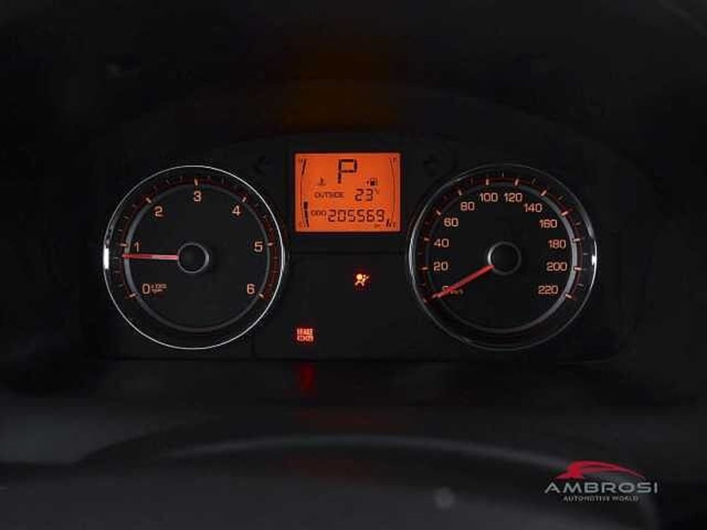 Ssangyong Korando usata a Viterbo (13)
