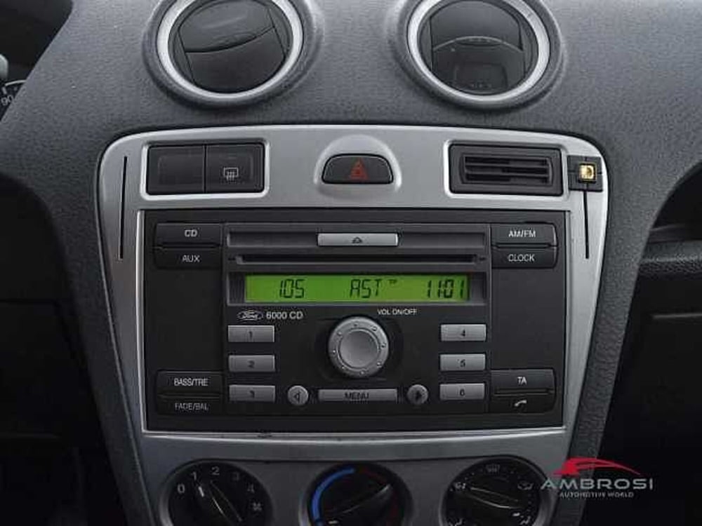 Ford Fusion usata a Viterbo (14)