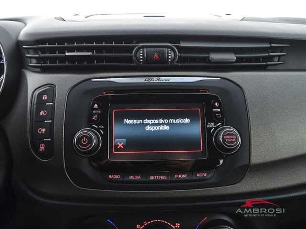 Alfa Romeo Giulietta usata a Viterbo (15)