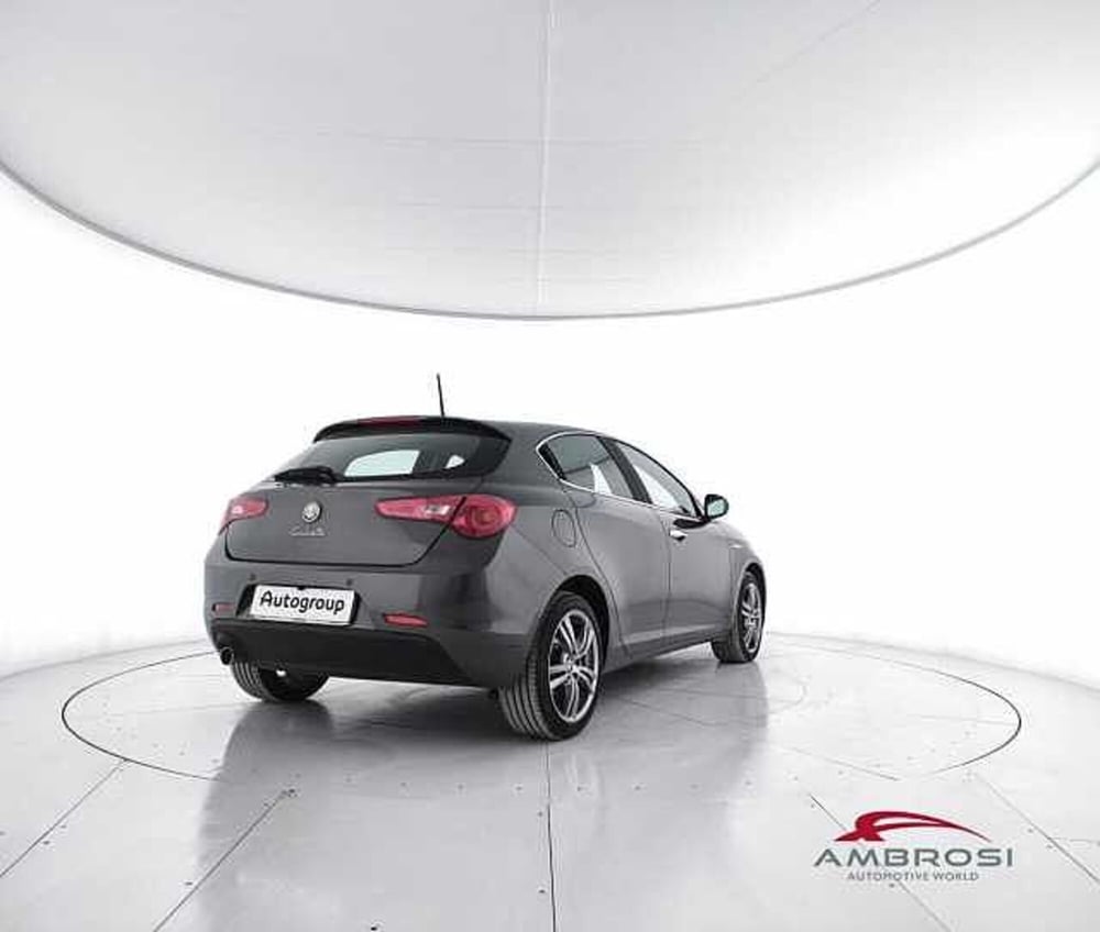 Alfa Romeo Giulietta usata a Viterbo (3)