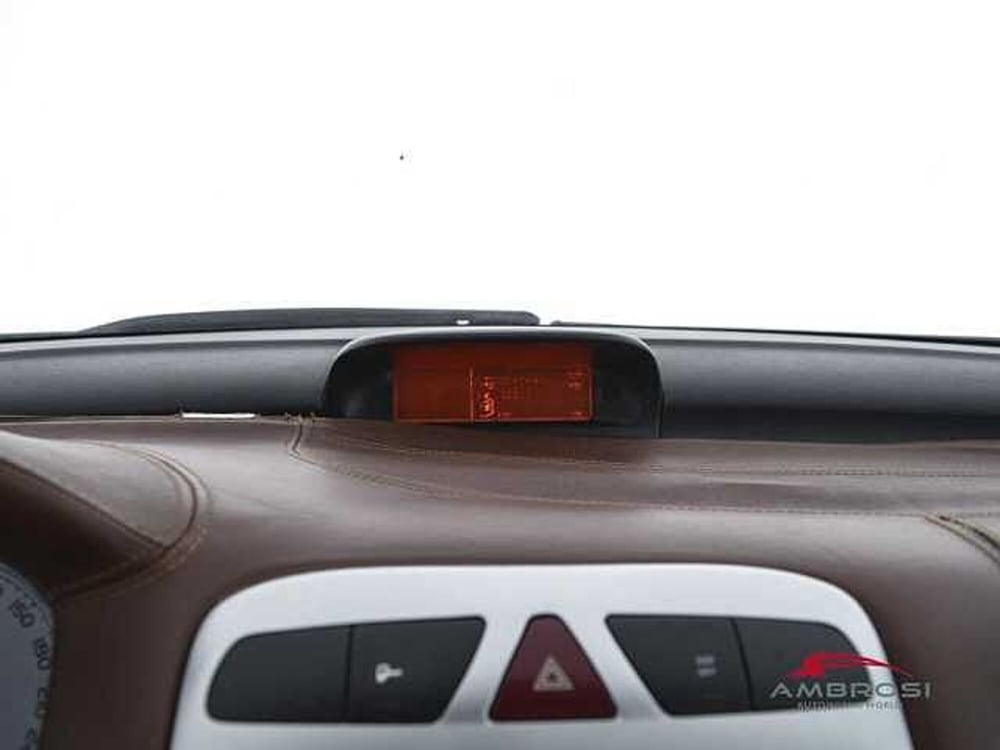 Peugeot 307 Cabrio usata a Viterbo (14)