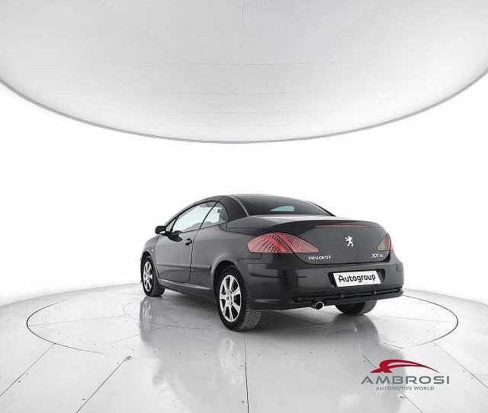 Peugeot 307 Cabrio usata a Viterbo (4)