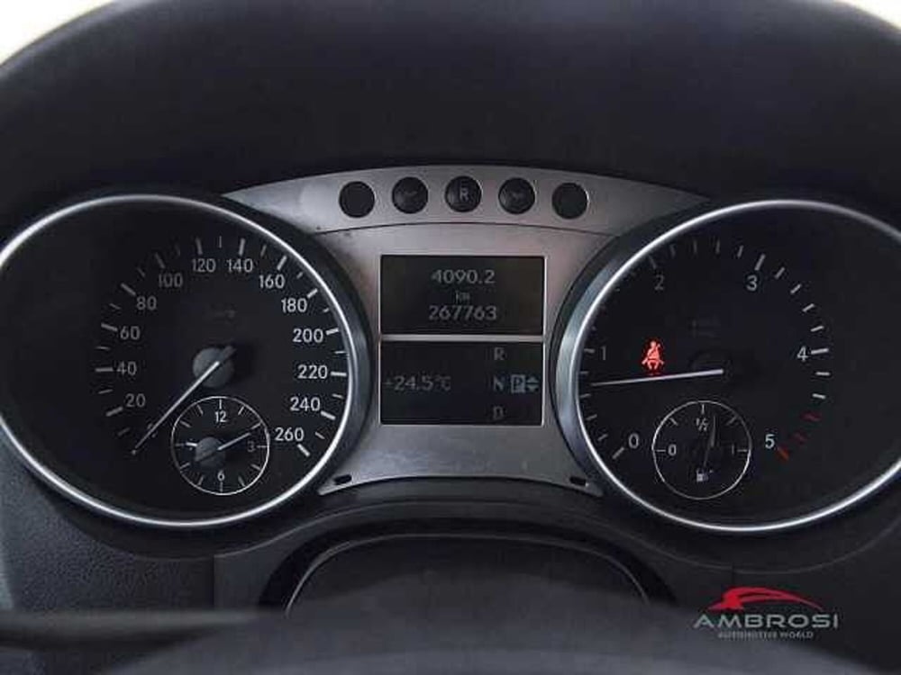 Mercedes-Benz Classe ML usata a Viterbo (13)