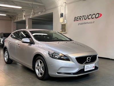 Volvo V40 D2 Kinetic del 2017 usata a Verona