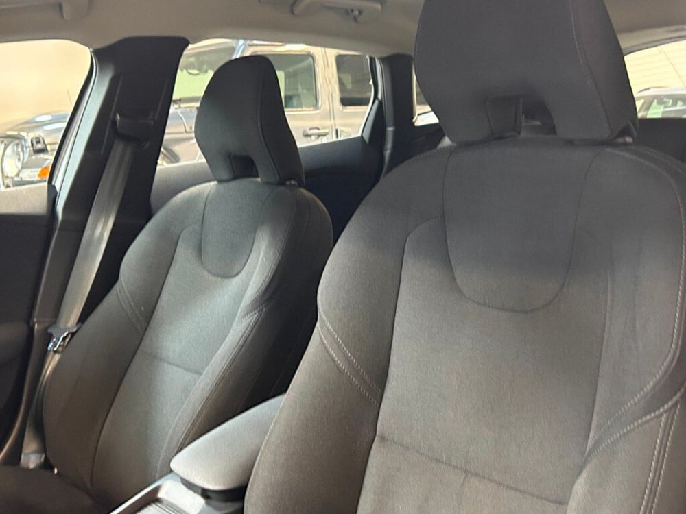 Volvo V40 usata a Verona (9)
