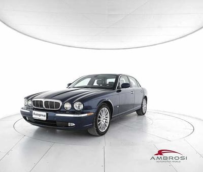 Jaguar XJ 2.7 D V6 cat Executive del 2006 usata a Viterbo