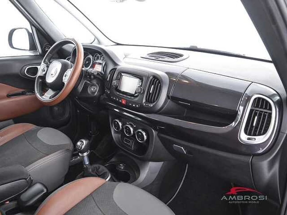 Fiat 500L usata a Viterbo (12)