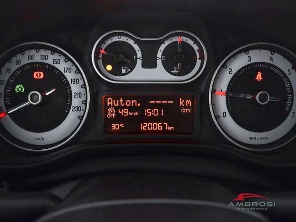 Fiat 500L usata a Viterbo (13)