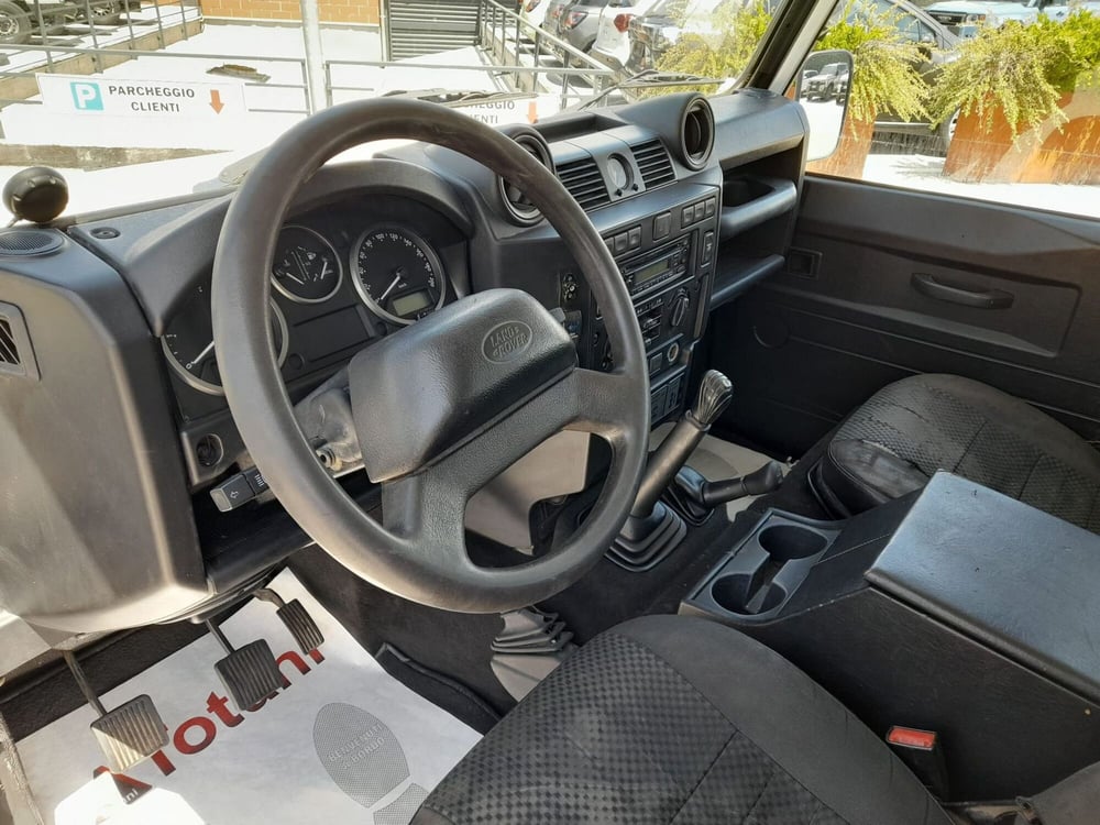 Land Rover Defender usata a L'Aquila (13)