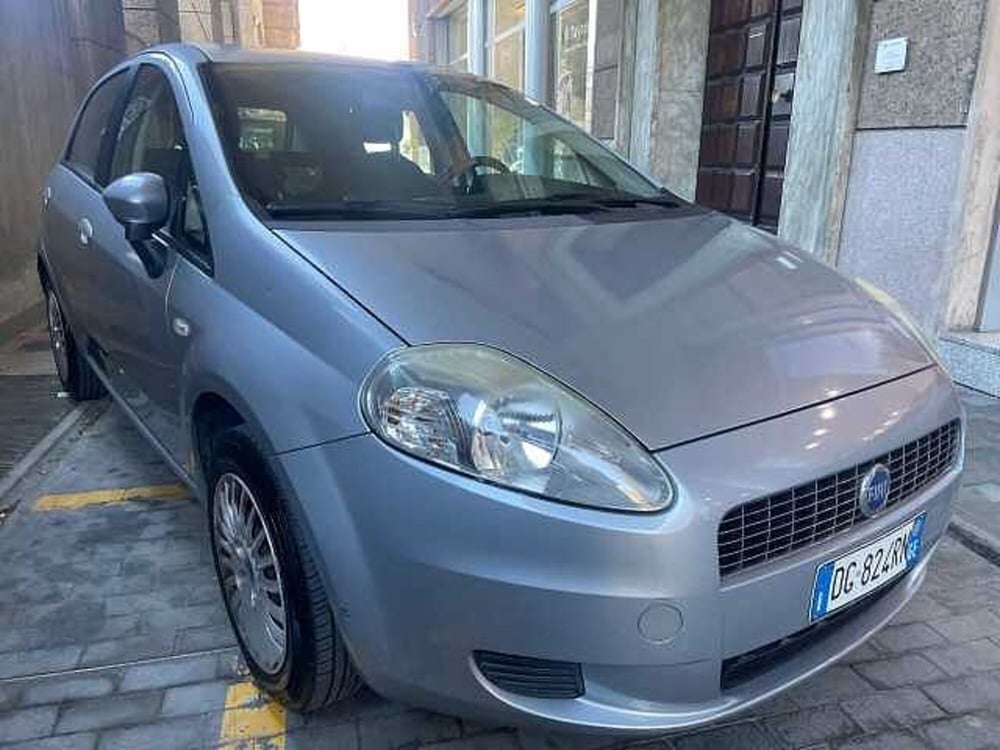 Fiat Grande Punto usata a Genova (5)
