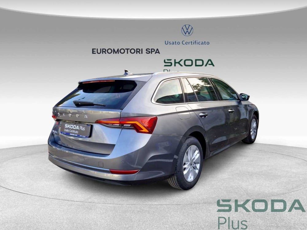 Skoda Octavia Station Wagon usata a Siena (4)