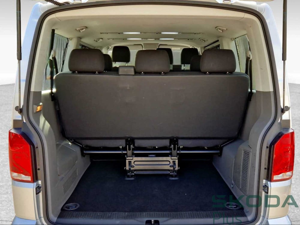 Volkswagen Veicoli Commerciali Caravelle usata a Siena (12)