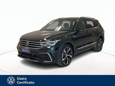 Volkswagen Tiguan Allspace 2.0 tdi R-Line 150cv dsg del 2023 usata a Vicenza