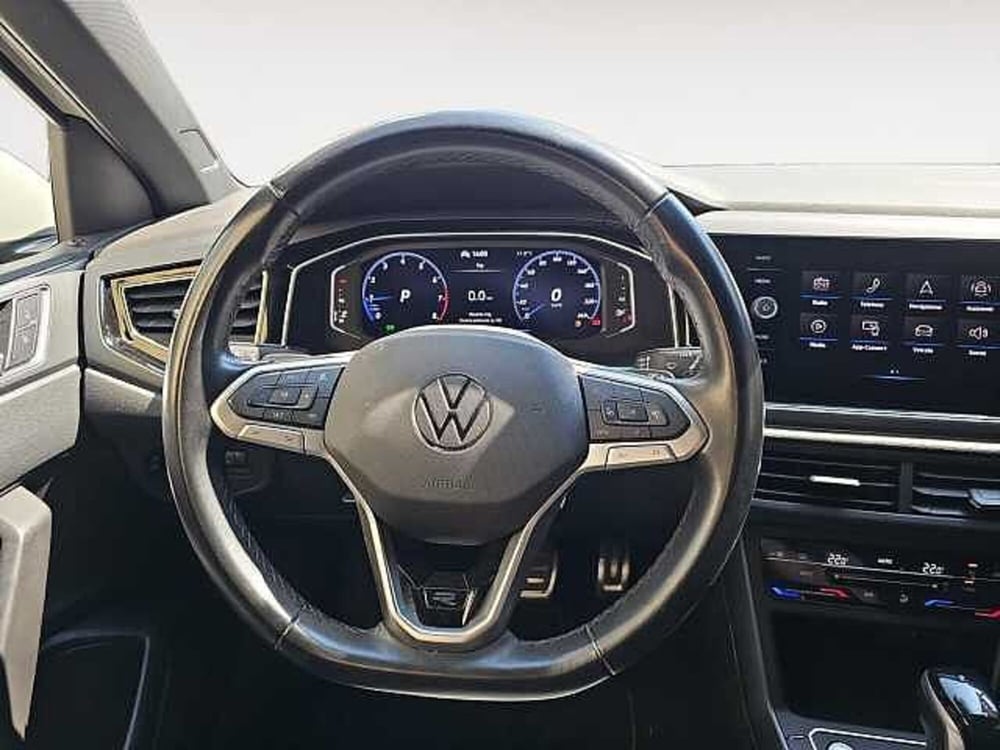 Volkswagen Taigo usata a Lecco (11)