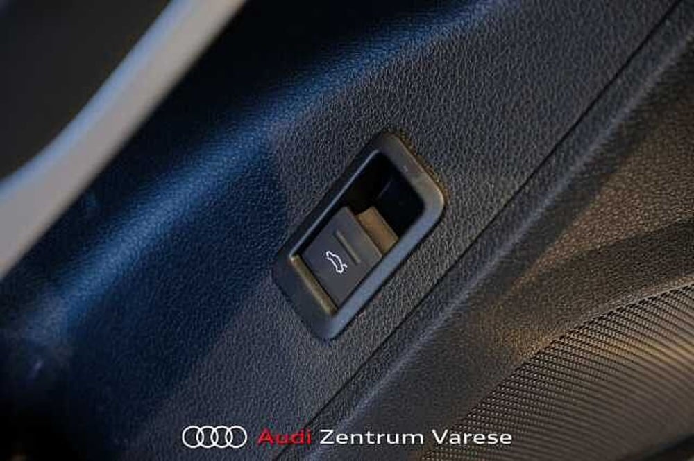 Audi Q3 Sportback usata a Varese (15)