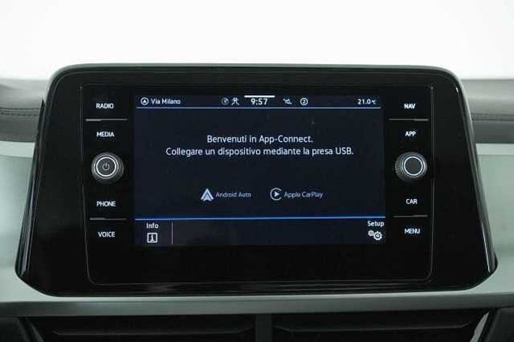 Volkswagen T-Roc usata a Como (17)