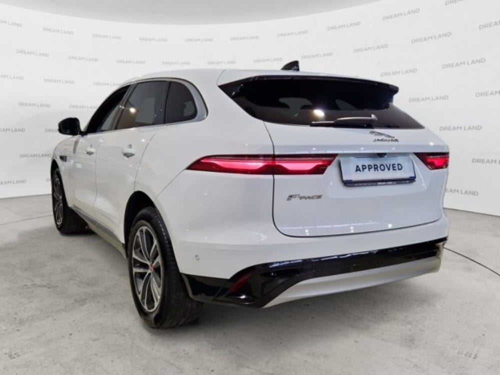 Jaguar F-Pace usata a Livorno (12)