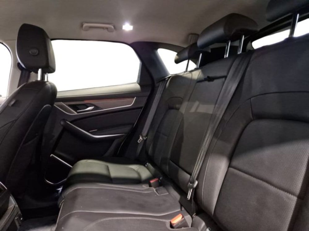 Jaguar F-Pace usata a Livorno (5)