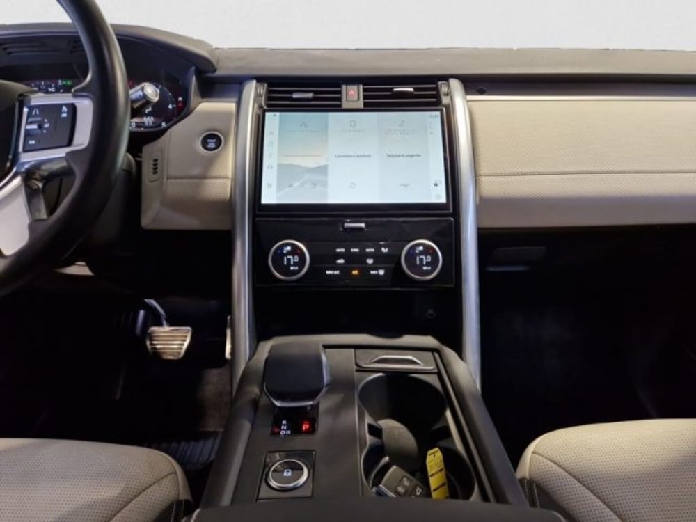 Land Rover Discovery usata a Livorno (18)