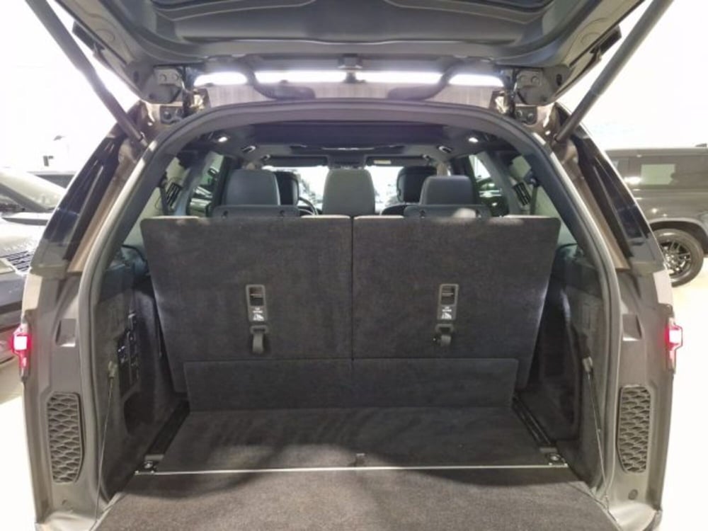 Land Rover Discovery usata a Livorno (13)