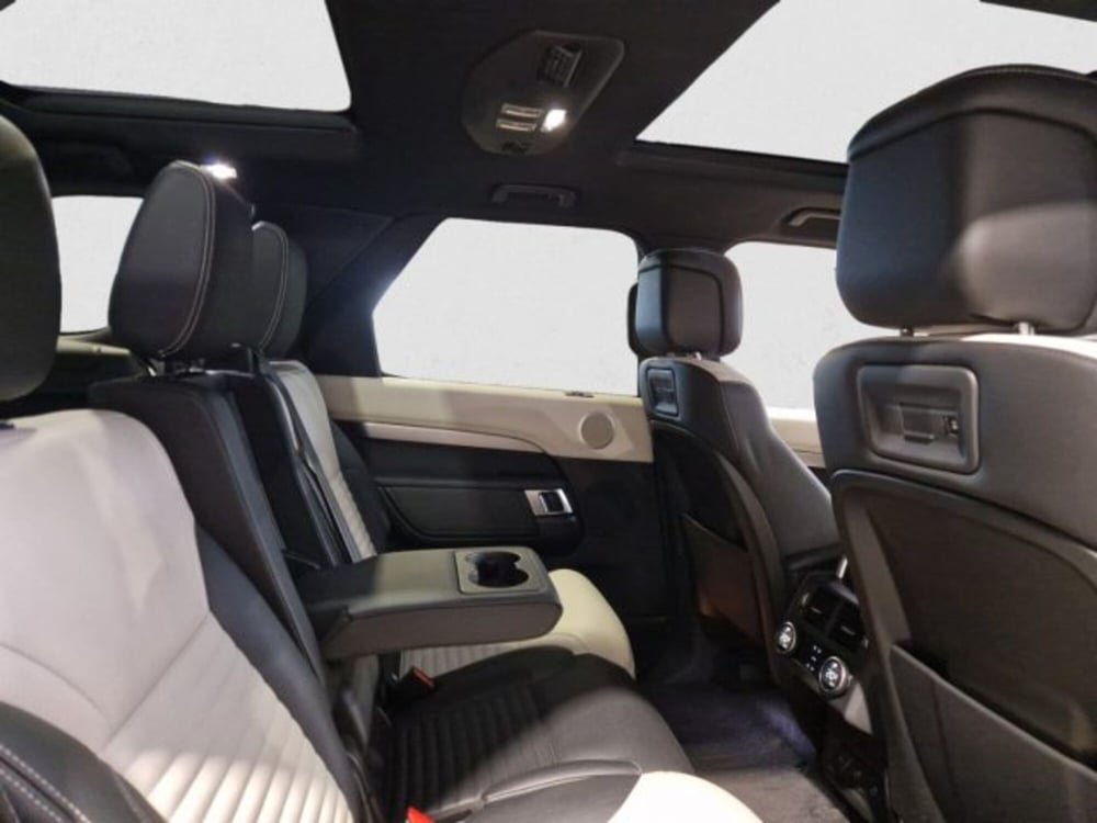 Land Rover Discovery usata a Livorno (5)