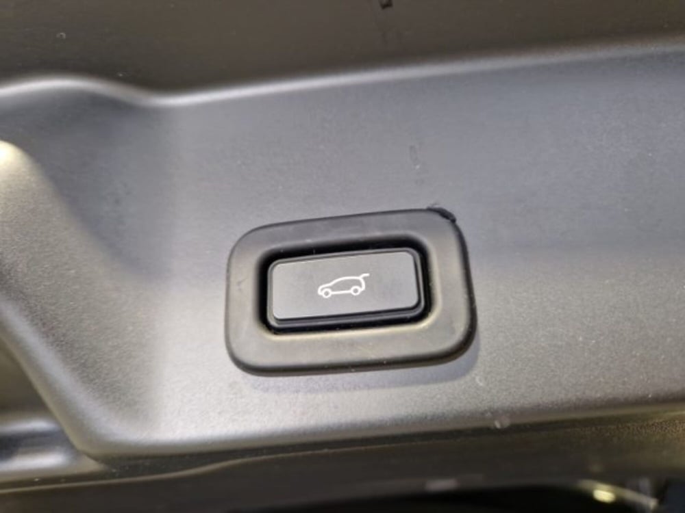 Land Rover Range Rover Evoque usata a Livorno (19)