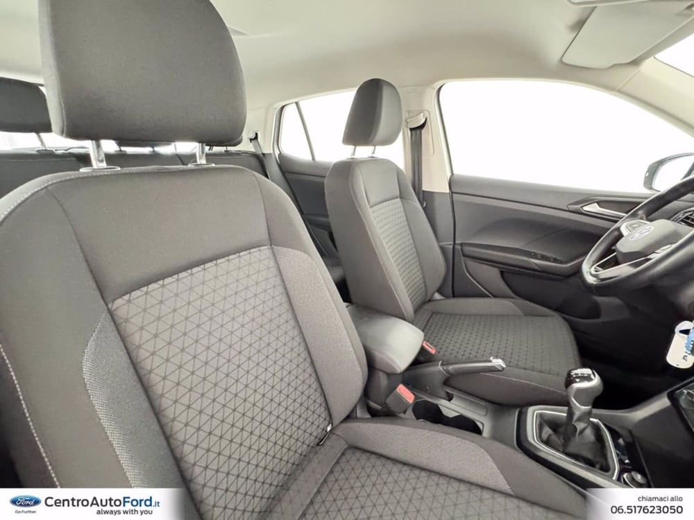 Volkswagen T-Cross usata a Roma (7)